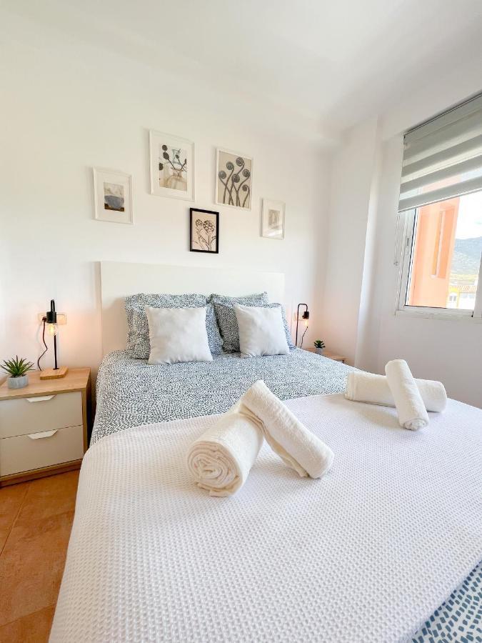 Spacious Apartment In The Center Of Torremolinos Exterior foto